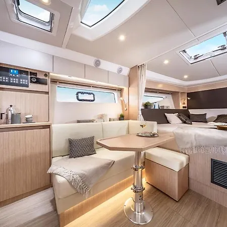 Private Yacht Residence Antibes Esterno foto